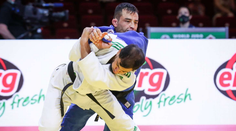 Nechtěl si na olympiádě špinit ruce. Za politický akt dostal stopku na deset let