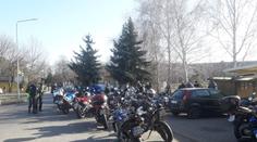 Tomáše (†33) uctili přátelé motorkáři pietní jízdou, město veřejnou sbírkou