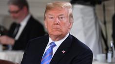 Trump znovu vyhrožuje: Za každé auto z EU zaplatíte clo 25 %!