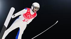 Čeští skokané se do finále nedostali, týmový závod ovládli Rakušané