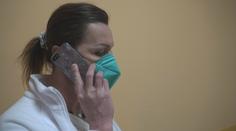 Muž po telefonu sexuálně obtěžuje zdravotní sestry. Volá jim opakovaně
