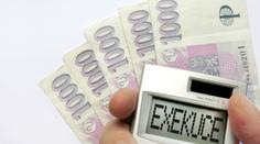Revoluce v exekucích! Miliony z nich chce ministr úplně zastavit