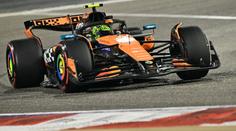 Úvodní tréninky v Bahrajnu ovládly McLareny, Verstappen je nepotrápil