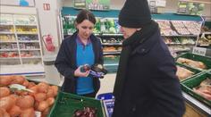 Supermarkety kvalitu potravin mírně zlepšují. Pořád to ale není ono