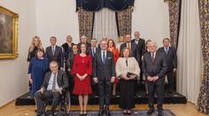 Bývalí premiéři složili Fialovi poklonu. Zhodnotili slavnostní večeři