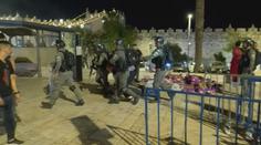 Obavy z války rostou, útoky v Palestině a Izraeli mají desítky obětí
