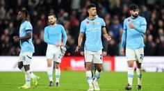 City poprvé v lize prohrálo, Anglii vládne Liverpool. Dál se trápí Arsenal