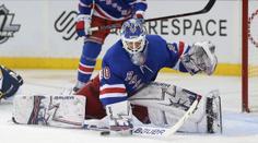 Novými členy Síně slávy NHL jsou Lundqvist a další dva brankáři