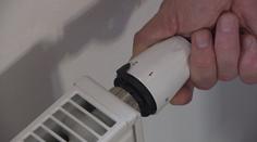 Přibývá lidí v energetické chudobě. Nízké mzdy a nefunkční dávky, říká odbornice