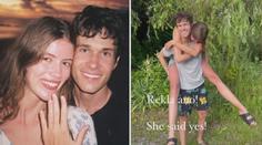 Oblíbený zpěvák se zasnoubil. Žádost o ruku byla hodně komplikovaná