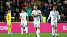 Kulturní šok! Britský tisk si nebral s Angličany servítky