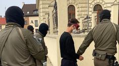Policie objasnila brutální vraždu v Plzni. Podezřelý už je ve vězení