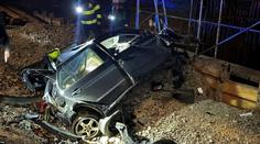 Z dálničního mostu na D4 spadlo auto. Řidič neměl šanci přežít