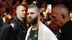 Překvapení v UFC. Procházka nebude na hlavní kartě, fanouškům se to nelíbí