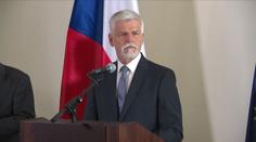 Pavel bouchl do stolu. Schůzku s Okamurou, Macinkou, Babišem a Vystrčilem zrušil