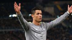 Realu pomohla k výhře Ronaldova paráda, Wolfsburg přehrál Gent