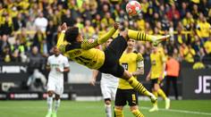 Dortmund si poradil i bez Haalanda, Lipsko udeřilo v závěru