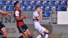 Sampdoria s Janktem v základu prohrála, hosté hráli poločas v deseti