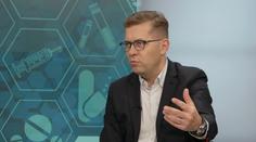 Mozek operujeme přes třísla. Ze Západu se k nám jezdí učit, říká lékař