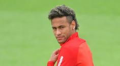Platební příkaz uhrazen a Neymar může hrát. Kdy nastoupí za PSG?
