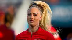 Ocenění pro sexy fotbalistku. V Anglii dostala lukrativní smlouvu