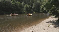 Návrat letního počasí zvýšil návštěvnost kempů i památek. Teplo bude i nadále