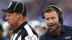 Kuriozita v NFL: Kouč má asistenta na to, aby nesejmul rozhodčího!