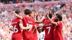 Liverpool jasně přehrál Aston Villu. Arsenal ve šlágru porazil Manchester