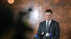Petříček nebude kandidovat. ČSSD je prý zoufalá, zmínil kšeftování s hlasy