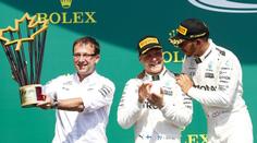 Mercedes tratí, dva klíčoví muži jdou za Hamiltonem k Ferrari