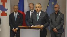 Vláda schválila navýšení kvót pro cizince v českých firmách. Pomoct má i nemocnicím