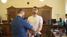 Žena si měla objednat vraždu manžela. S milencem dostali 16 let