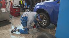 PŘEHLED: Autoklub ČR testoval 20 gum na léto. Některé dopadly velmi špatně