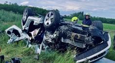 Tragická nehoda na Slovensku. Při čelním střetu zemřela řidička a její babička