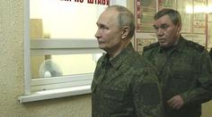 Putin čelí vlně posměchu. Na frontu měl vyslat špatně maskovaného dvojníka
