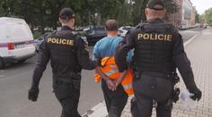 Muž, který usmrtil chodce v Adršpachu, nesměl řídit. Už dříve srazil seniorku