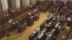 Interpelace ve Sněmovně musely být přerušeny. Ani jeden z ministrů v sále nebyl