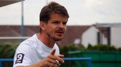 Funkcionáři Hradce šli při zápase do vozu VAR, disciplinárka je potrestala
