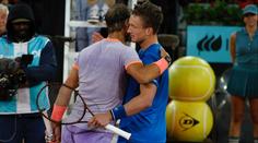Nadal po prohře rozbrečel sestru i manželku, Lehečka se legendě poklonil