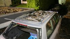 Rumunskem se prohnalo tornádo, převrátilo i autobus plný lidí