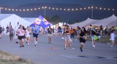 Oblíbený festival Pohoda skončil. Při bouřce spadl stan, zranil přes dvacet lidí