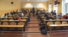 Zmatky kolem přijímaček. Děti už se radovaly z přijetí, vše může být jinak