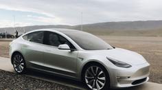 Tesla ztratila post americké jedničky, vystřídalo ji General Motors