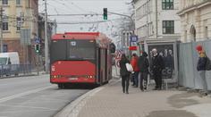 Lidé v Českých Budějovicích jezdí načerno. Loni tam chytili rekordní počet pasažérů