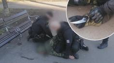 Muž vyhrožoval policistům, že je pobodá, nakonec skončil v poutech