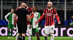 Viník konce AC Milán v LM. Simulace a červená karta, hvězda dostala pokutu