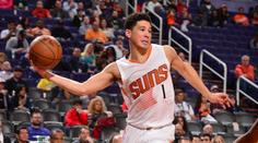 Booker řádil proti Bulls. Nepomohly ani Satyho body. Velká smůla pro Lakers