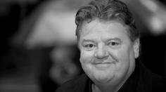 Fanoušci Harryho Pottera truchlí. Zemřel Robbie Coltrane, představitel Hagrida