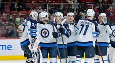 Winnipeg přetlačil Montreal a stále drží naději na play-off