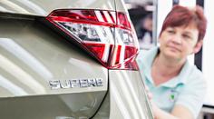 Škoda neuhájila svoji vlajkovou loď. Koncern stěhuje stěžejní model jinam